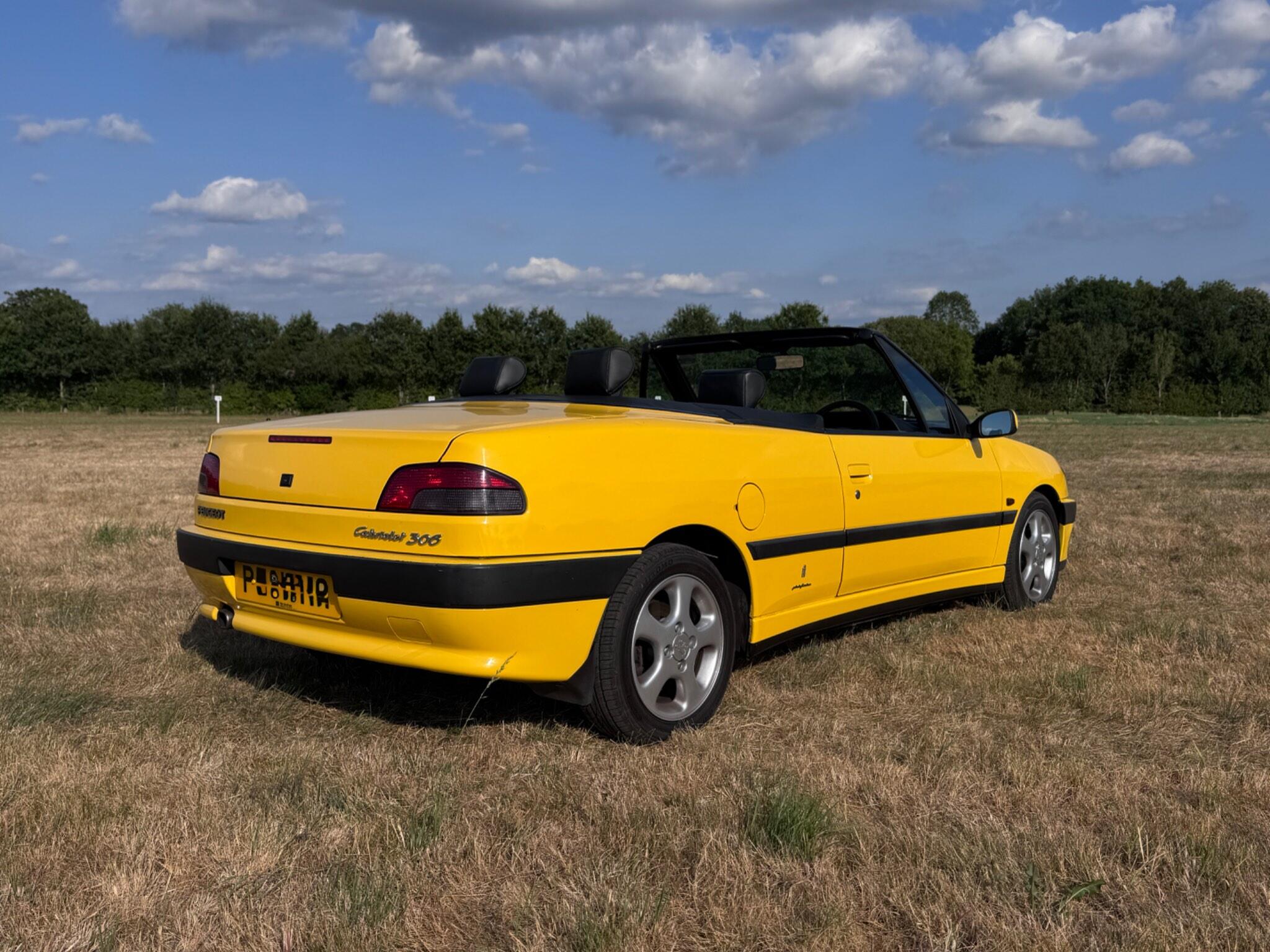 Peugeot 306 used cars for sale in Weybridge | AutoTrader UK